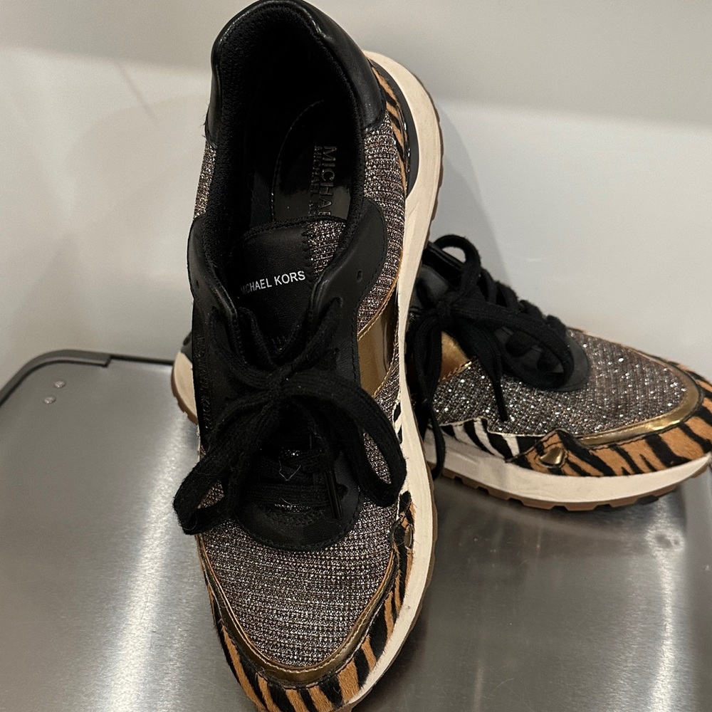 Michael Kors Women's Black, Gold, and Brown Sneakers